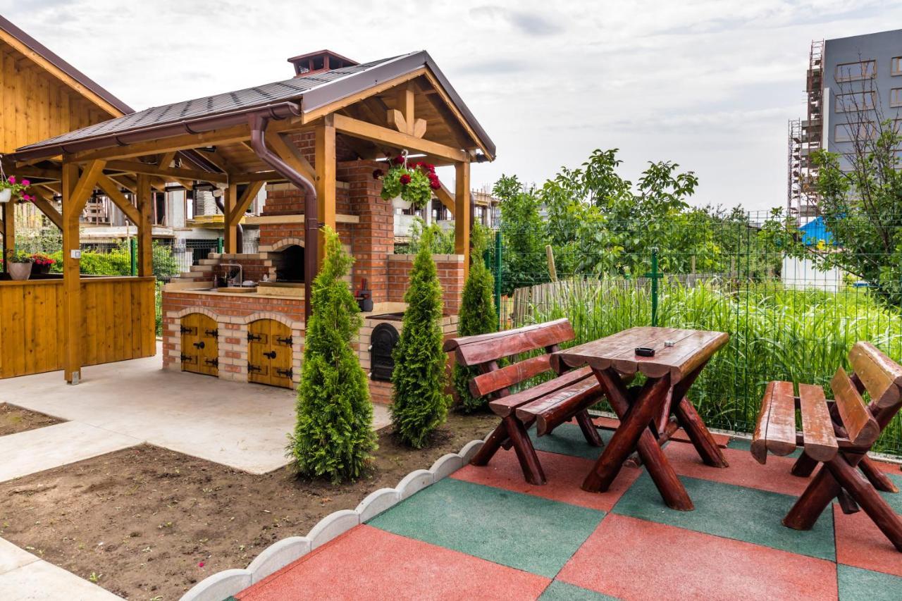 Vila Yna Năvodari Exteriér fotografie