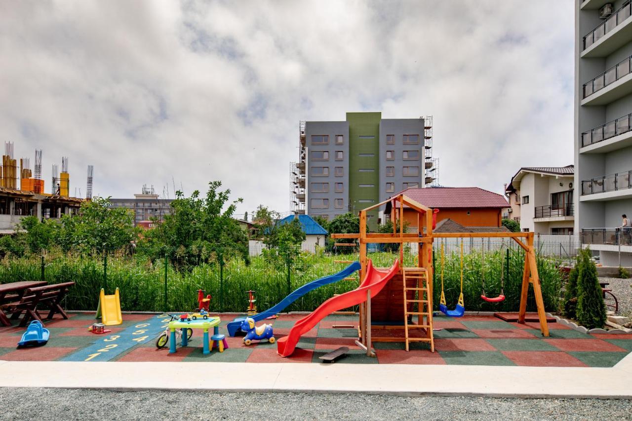 Vila Yna Năvodari Exteriér fotografie