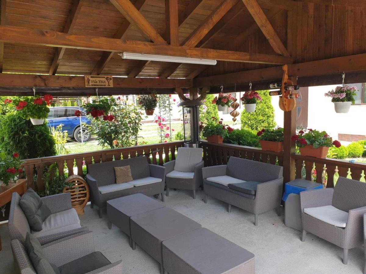 Vila Yna Năvodari Exteriér fotografie
